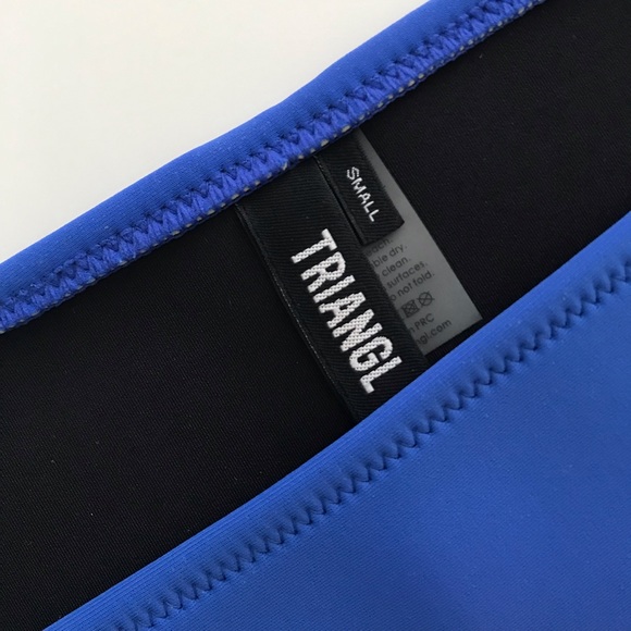 Triangl Bikini - Picture 7 of 8